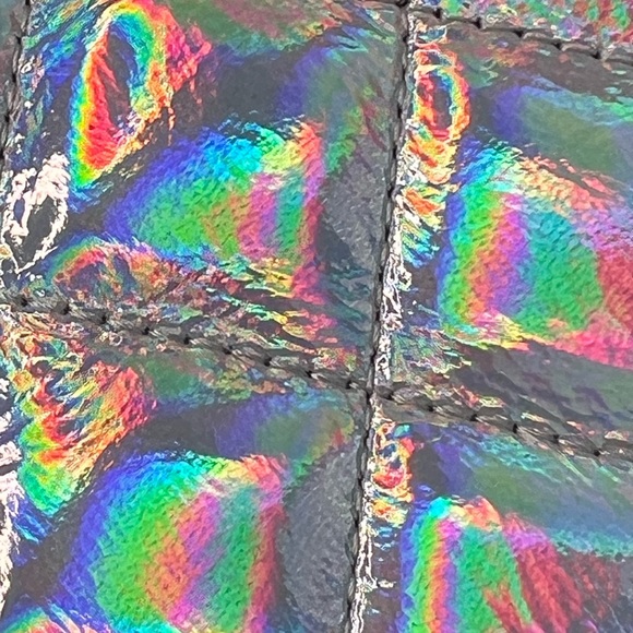 Chanel Matelasse Iridescent Mirror Goatskin Chain Shoulder Bag Aurora Silver NWT - Picture 12 of 17